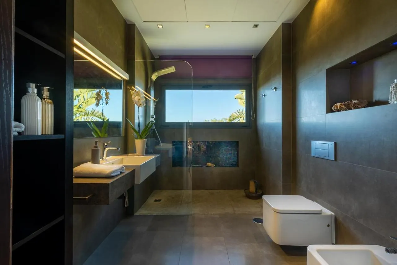 Luxury Villa With Swimming Pool And Amazing Views Malaga 0*,  Spain